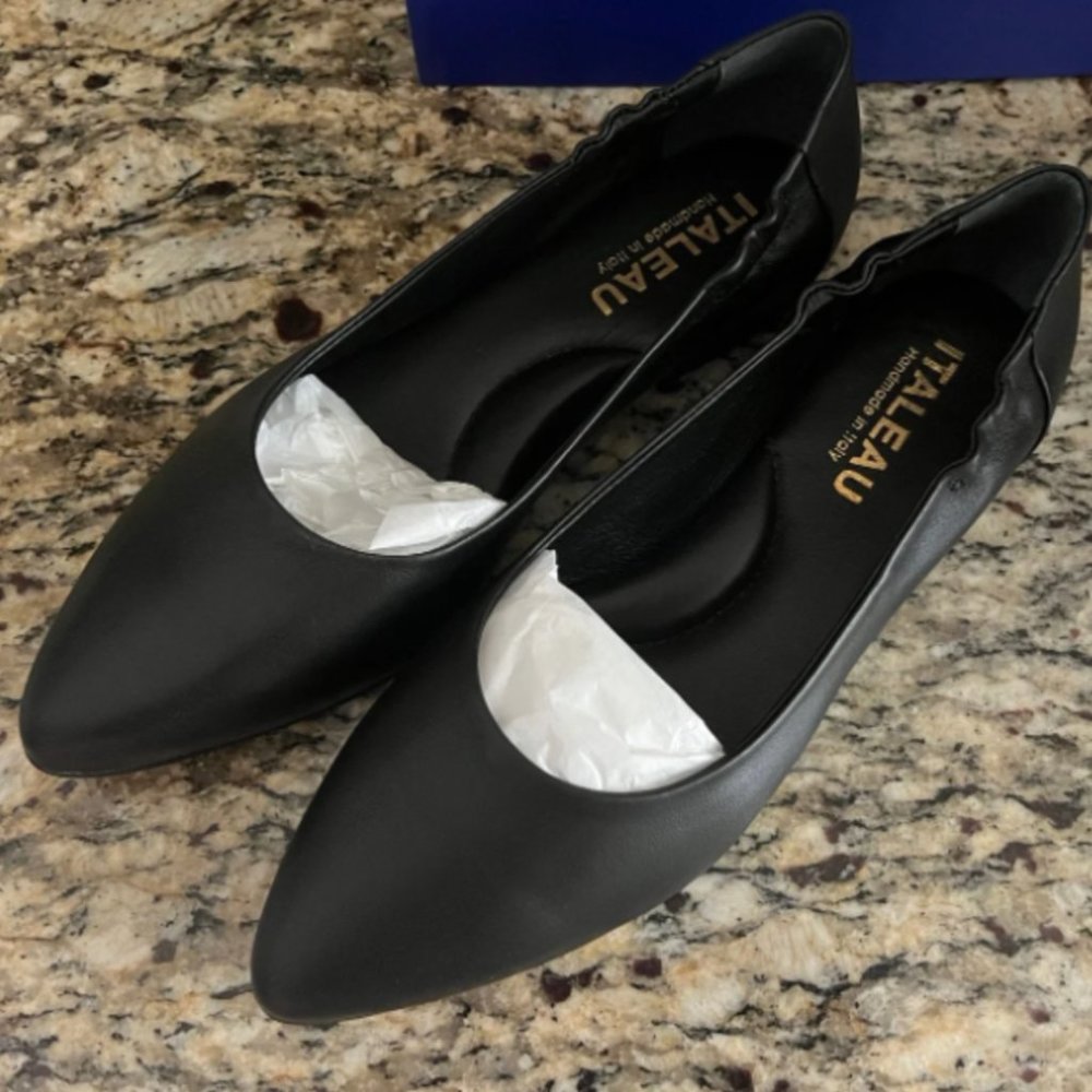 Italeau Mara Flexlite Flats - size 8/38.5